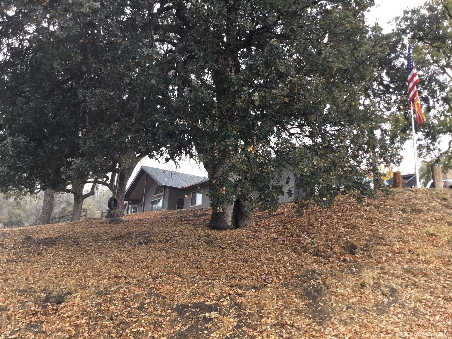 28105 Bear Valley Road Tehachapi, CA 93561 - Photo 1 of 14 Thresher 1