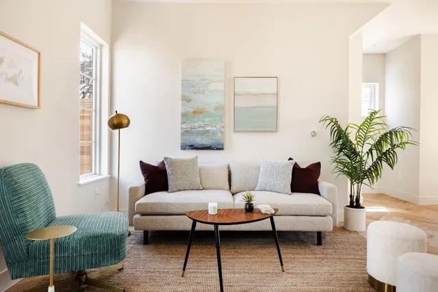 $734,900 | 1802 Overhill Drive, Unit A, Austin, TX 78721