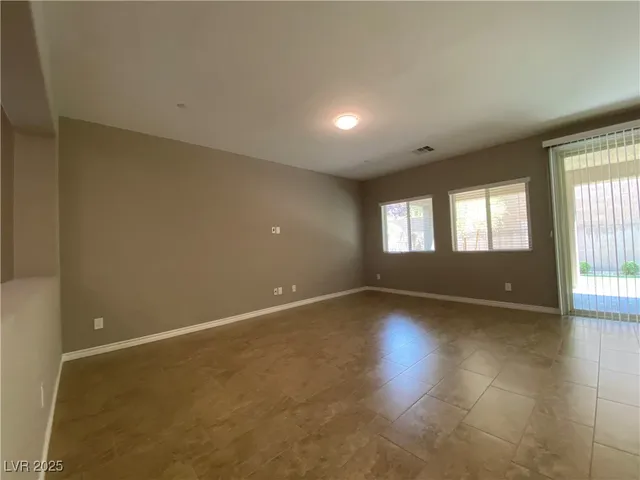 $2,900 | 1551 Mistywood Court, Henderson, NV 89014