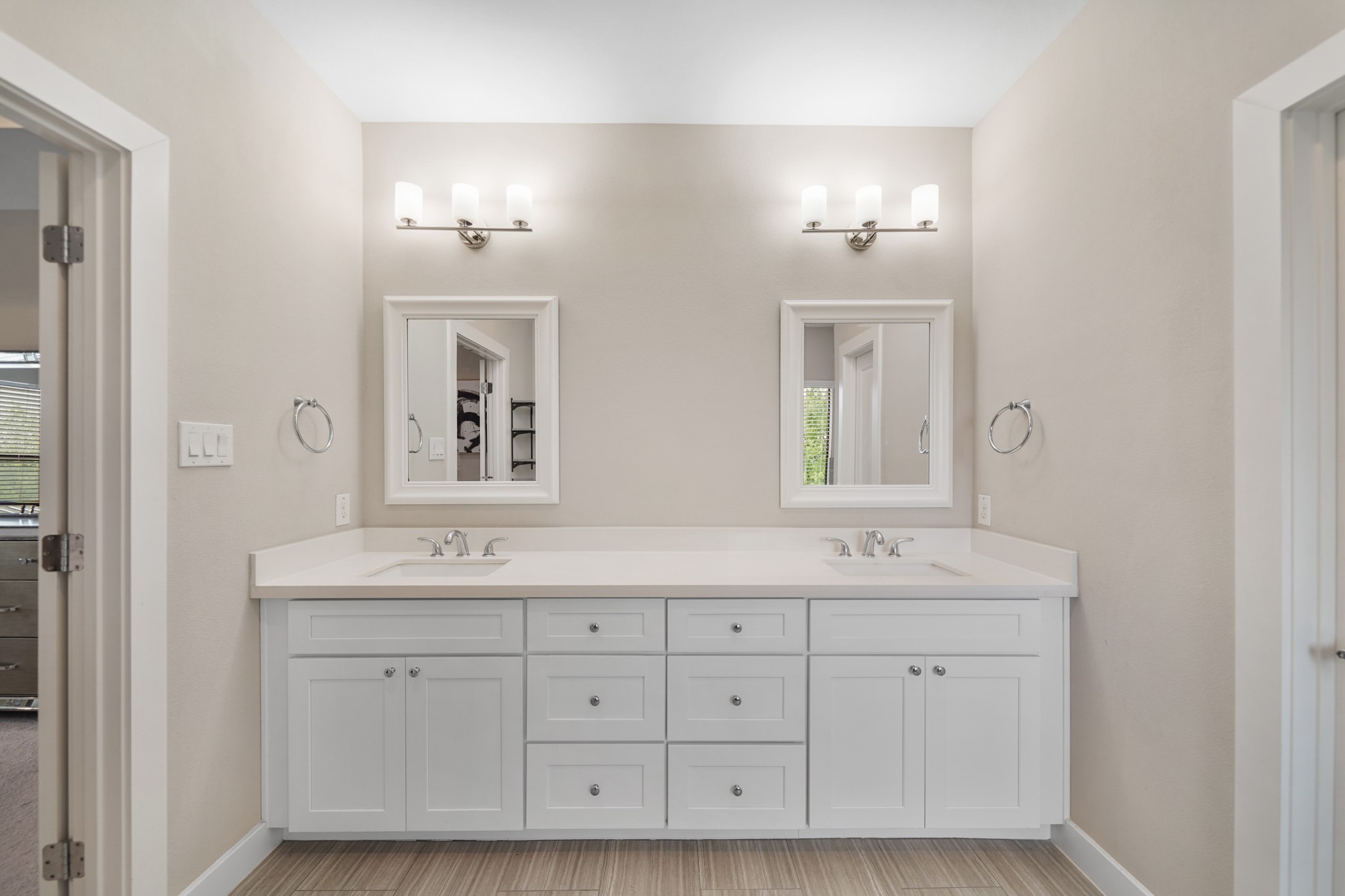 1824 Bonner Street Houston, TX 77007 - Photo 26 of 39 a bathroom with a sink double vanity and a mirror