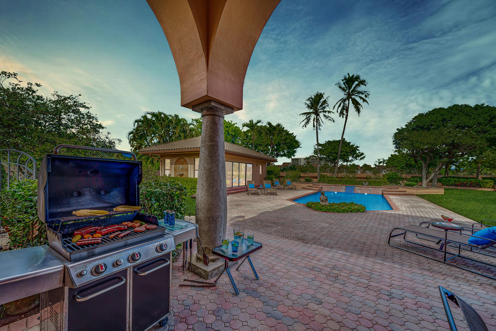 6458 Via Rosa Boca Raton, FL 33433 - Photo 16 of 99 Fun Twilight