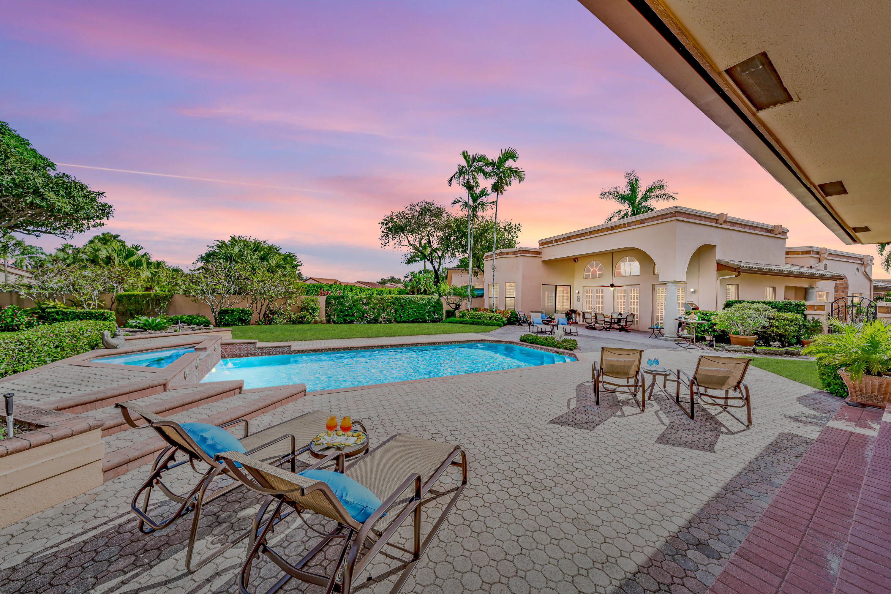 6458 Via Rosa Boca Raton, FL 33433 - Photo 19 of 99 FUN TWILIGHT
