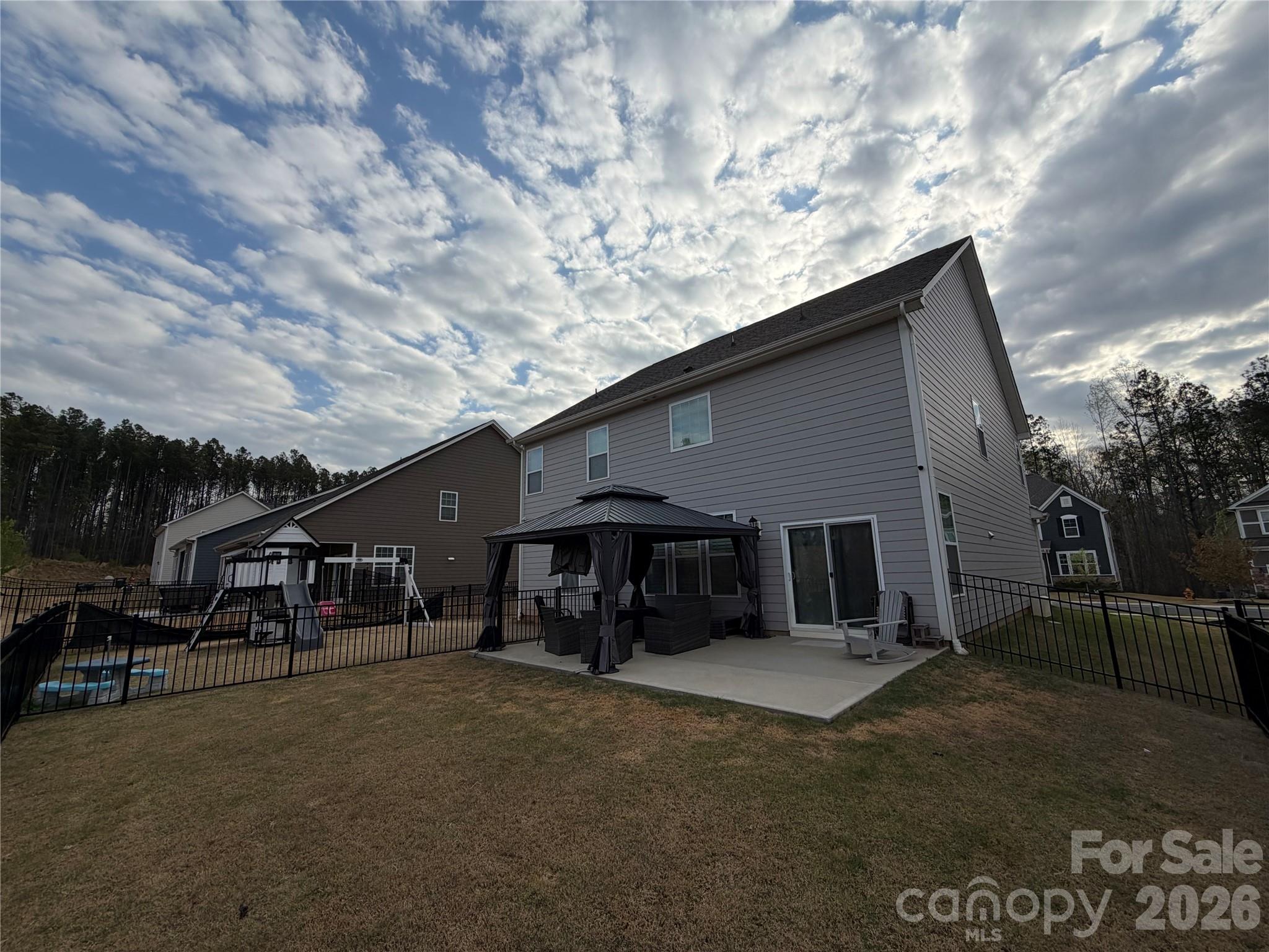 167 Rhuidean Court Troutman, NC 28166 - Photo 4 of 11