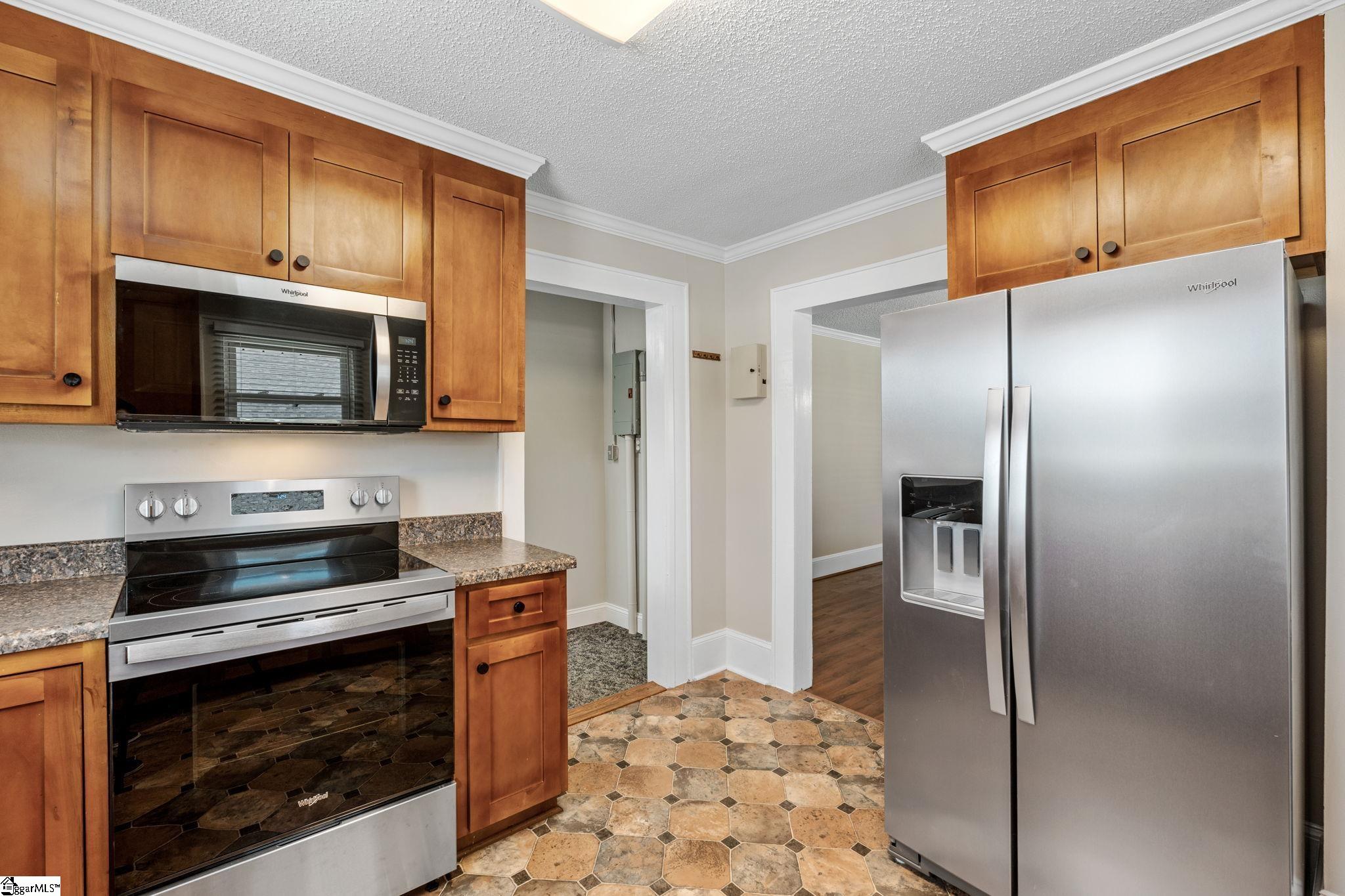 401 Gordon St Extension Greenville, SC 29611 - Photo 30 of 39