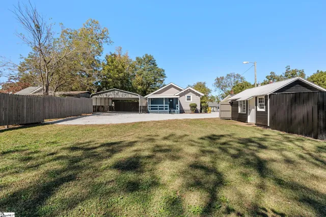 $292,500 | 401 Gordon St Extension, Greenville, SC 29611