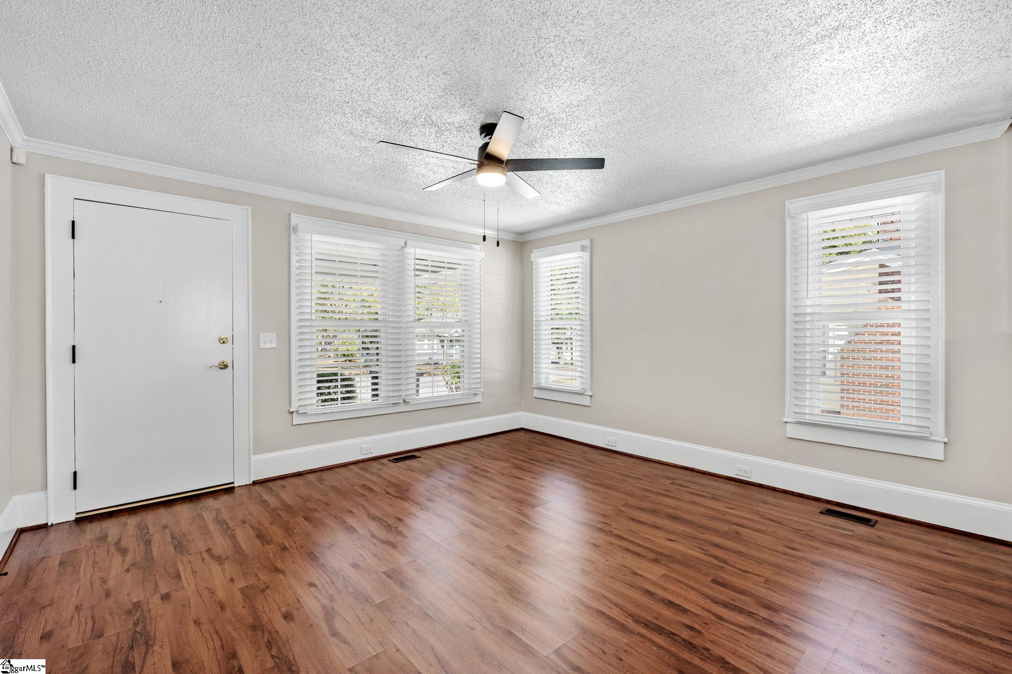 401 Gordon St Extension Greenville, SC 29611 - Photo 37 of 39