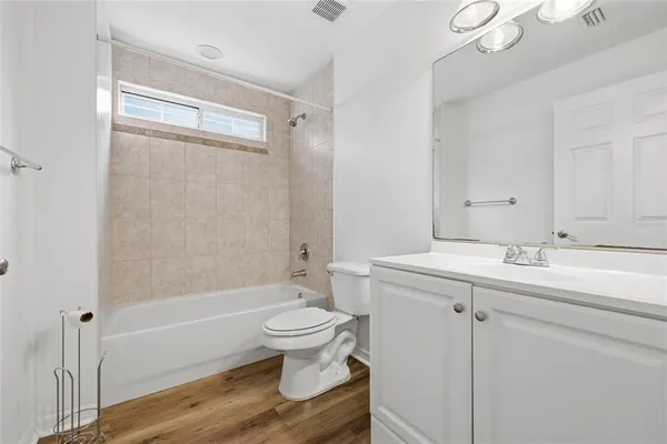 $225,000 | 10718 Northwest 65 Way, Alachua, FL 32615