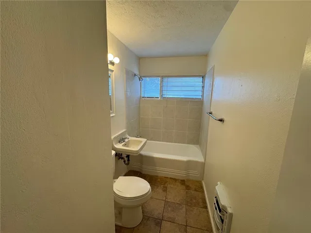 $995 | 604 College View Drive, Bryan, TX 77802