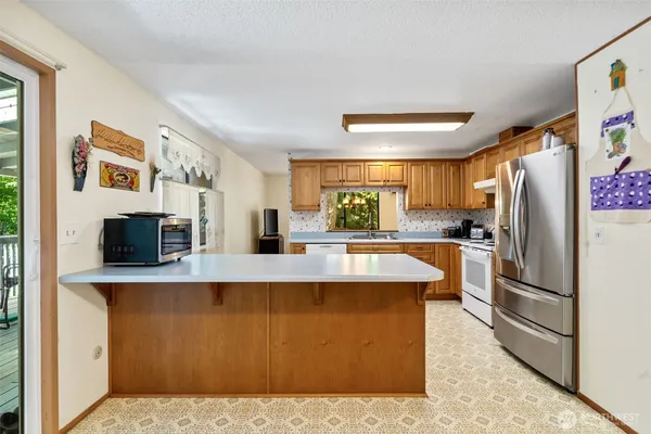 $650,000 | 5496 Northeast Laura Loop, Poulsbo, WA 98370
