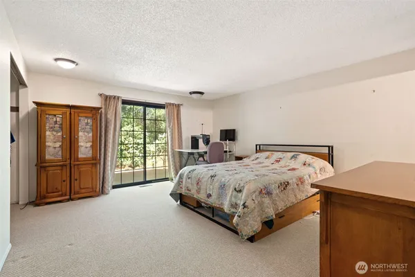 $650,000 | 5496 Northeast Laura Loop, Poulsbo, WA 98370