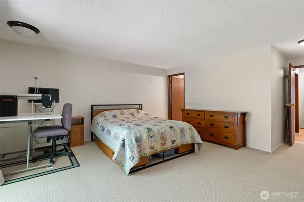 $650,000 | 5496 Northeast Laura Loop, Poulsbo, WA 98370