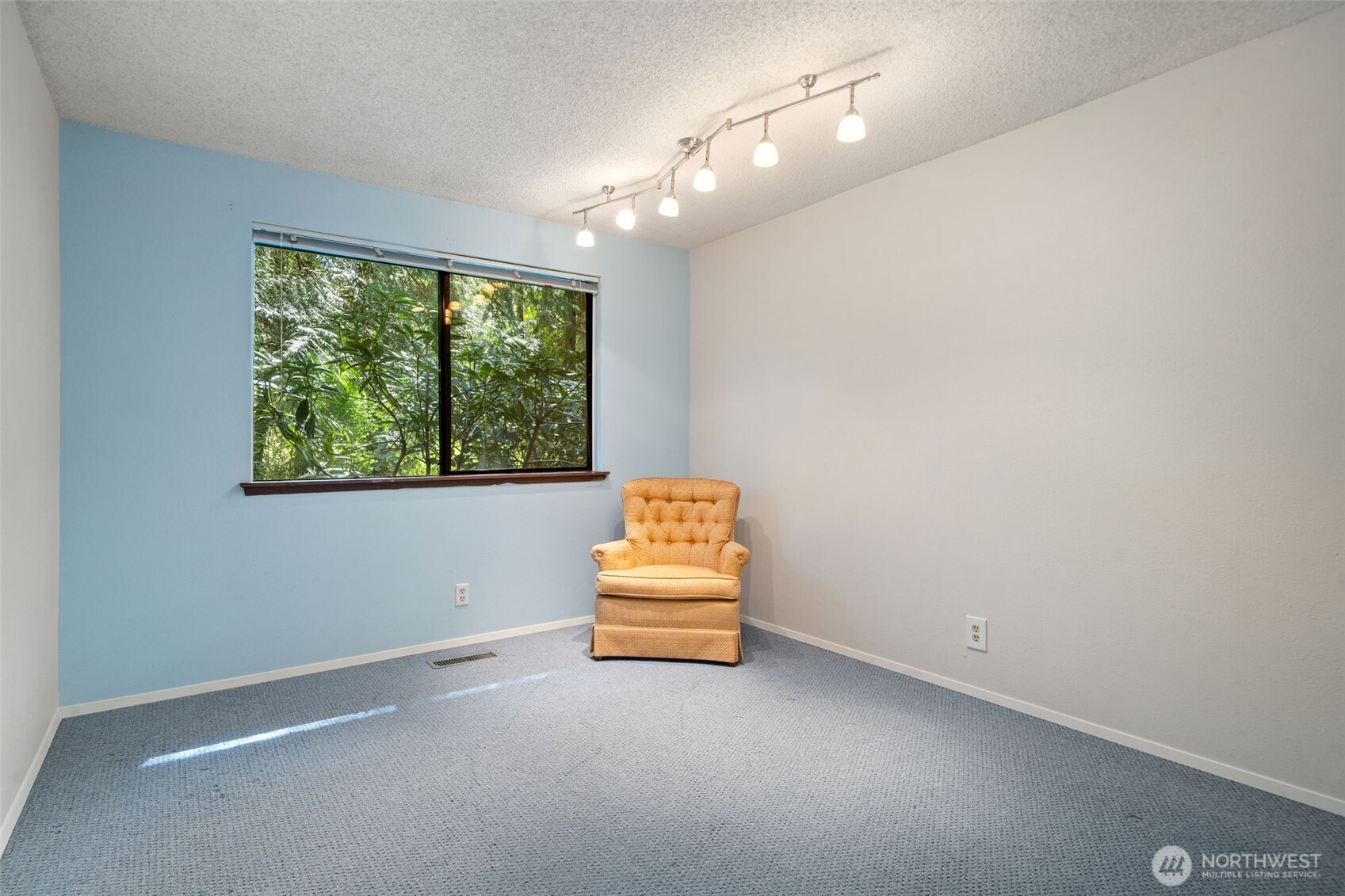 5496 Northeast Laura Loop Poulsbo, WA 98370 - Photo 25 of 34