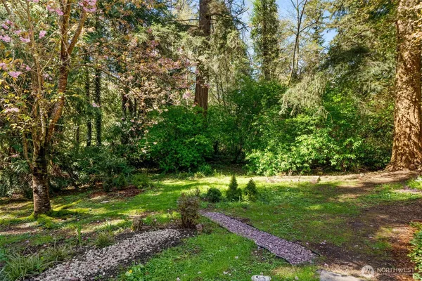 $650,000 | 5496 Northeast Laura Loop, Poulsbo, WA 98370