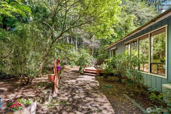 $650,000 | 5496 Northeast Laura Loop, Poulsbo, WA 98370