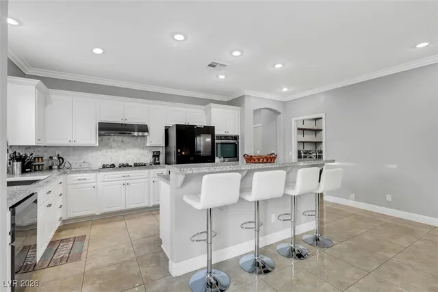 $5,750 | 9495 Vieno Canyon Street, Las Vegas, NV 89123