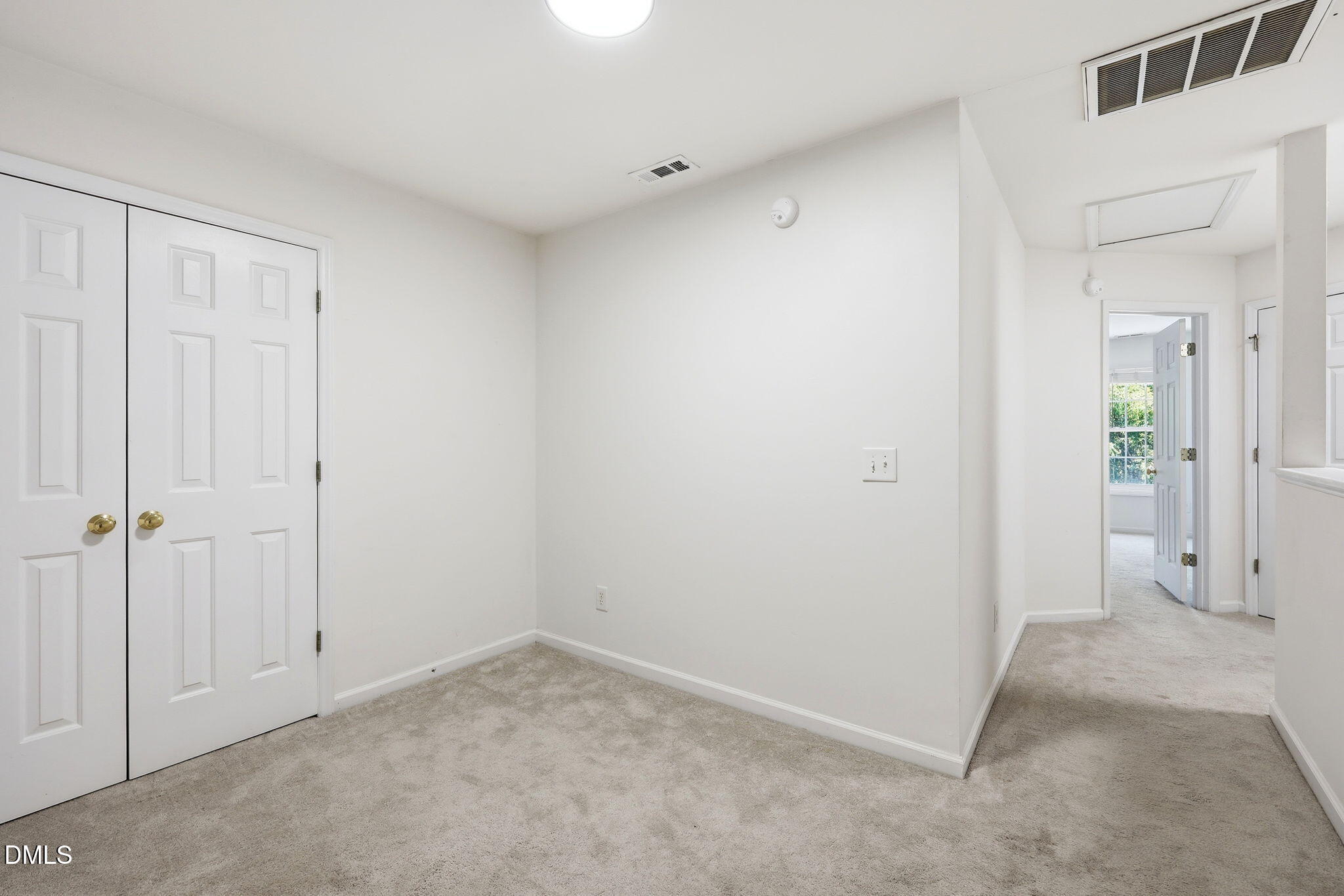 11 Signet Drive Durham, NC 27705 - Photo 20 of 52 29-web-or-mls-IMG_0367