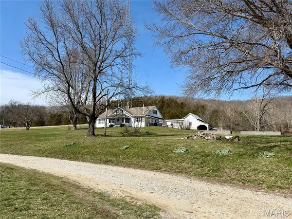 $550,000 | 14 Meador Lane, New Florence, MO 63363