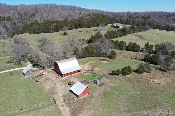 $550,000 | 14 Meador Lane, New Florence, MO 63363