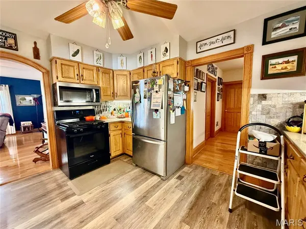 $550,000 | 14 Meador Lane, New Florence, MO 63363