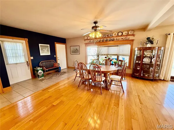 $550,000 | 14 Meador Lane, New Florence, MO 63363