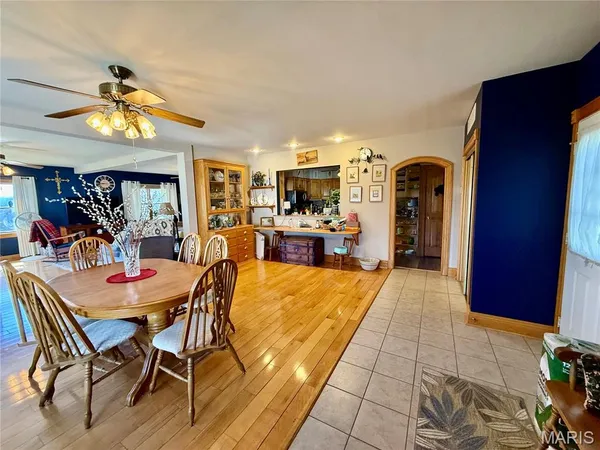 $550,000 | 14 Meador Lane, New Florence, MO 63363