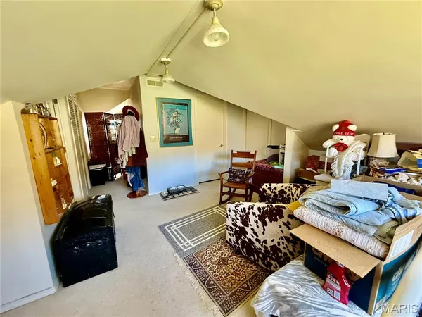 $550,000 | 14 Meador Lane, New Florence, MO 63363