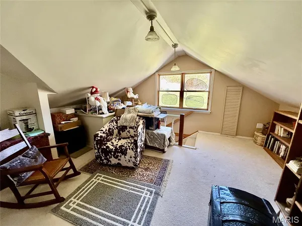 $550,000 | 14 Meador Lane, New Florence, MO 63363