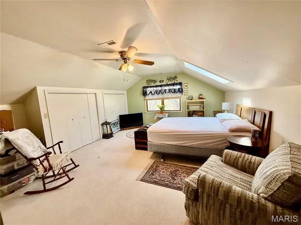 $550,000 | 14 Meador Lane, New Florence, MO 63363