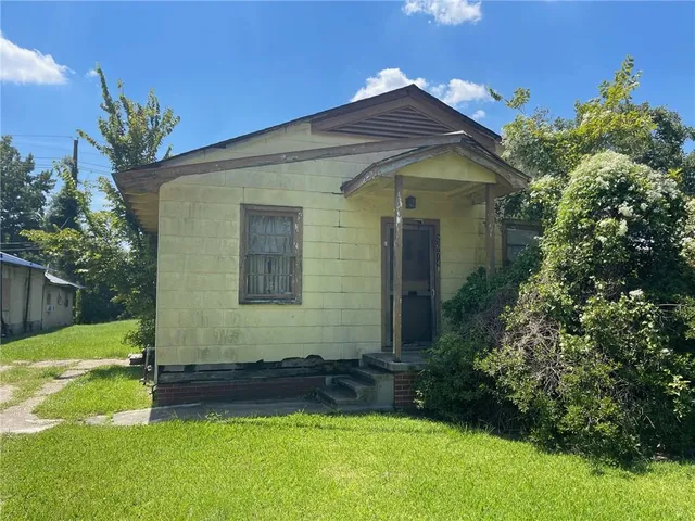 $34,900 | 2674 Iberia Street, Baton Rouge, LA 70805