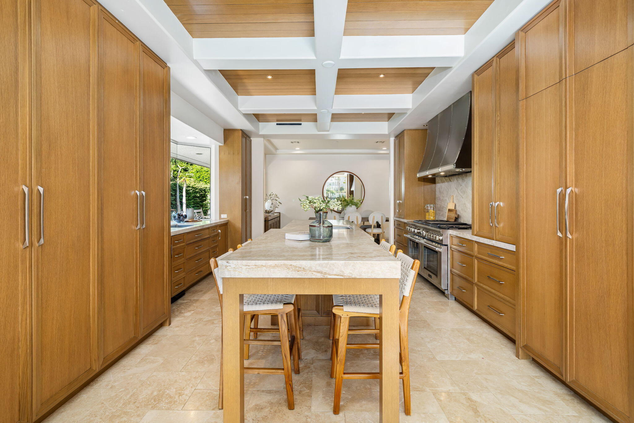 74 Mayfair Drive Rancho Mirage, CA 92270 - Photo 23 of 64 Renovated open kitchen