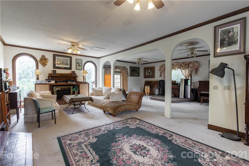 2101 McKee Road Matthews, NC 28105 - Photo 16 of 21 Gallery Image 16