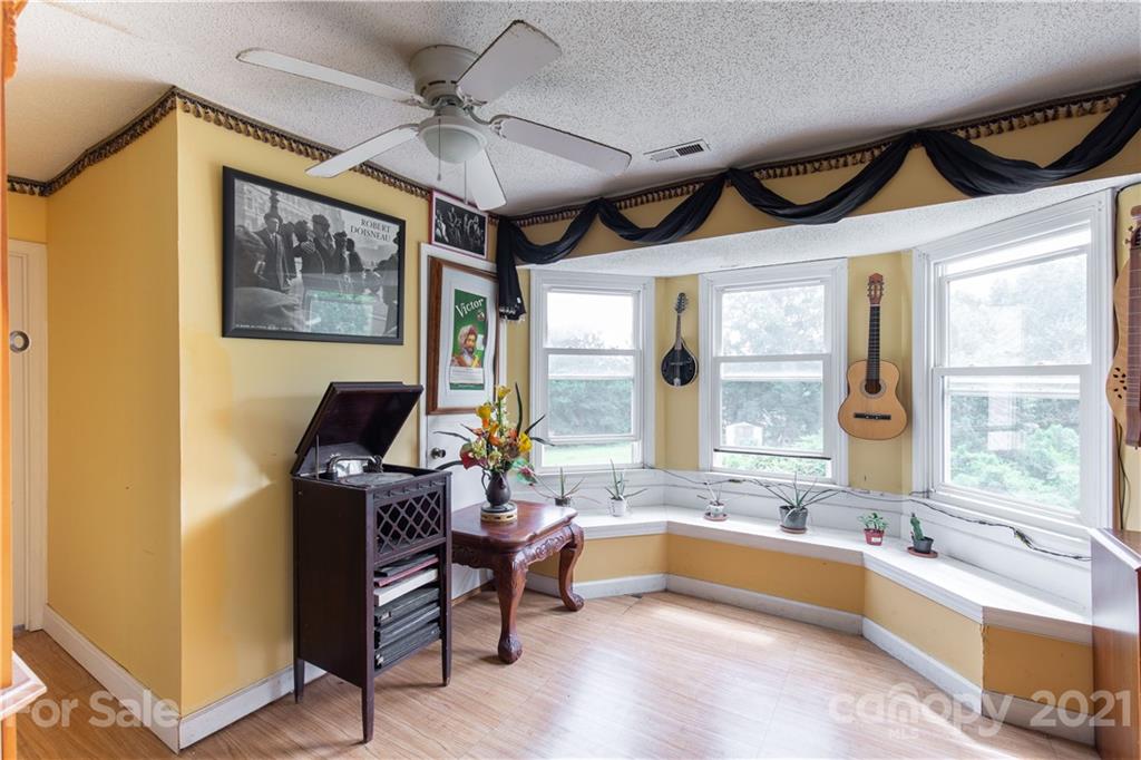 2101 McKee Road Matthews, NC 28105 - Photo 19 of 21 Gallery Image 19
