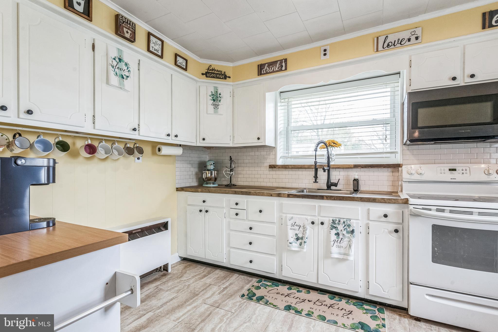 10 Arbor Lea Road Lansdowne, PA 19050 - Photo 10 of 31 Kitchen