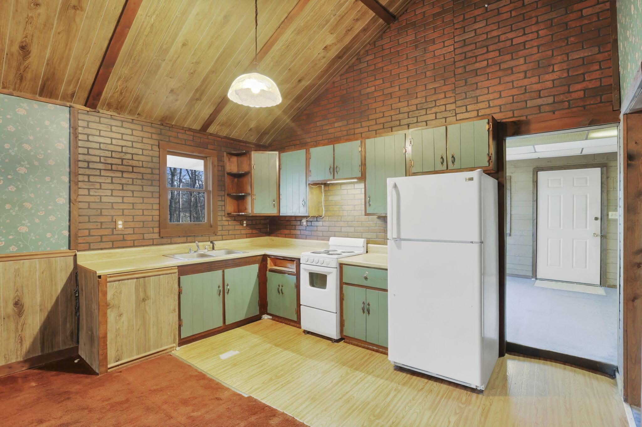 8270 Reform Road Northeast Newark, OH 43055 - Photo 13 of 51
