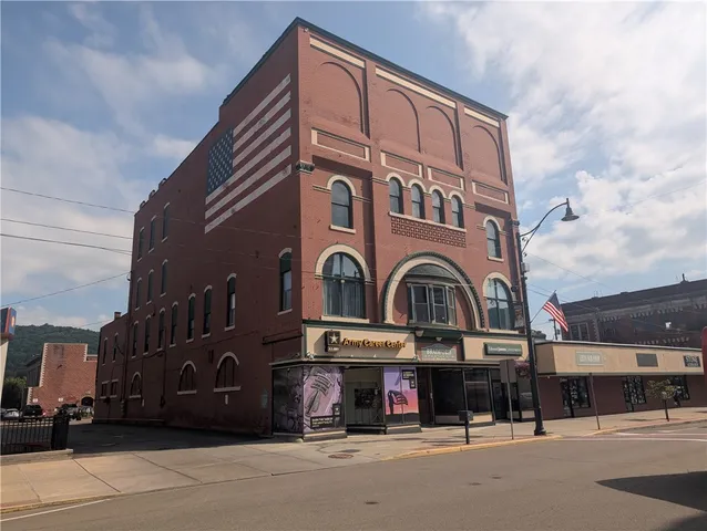 $337,000 | 79 Main Street, Bradford, PA 16701