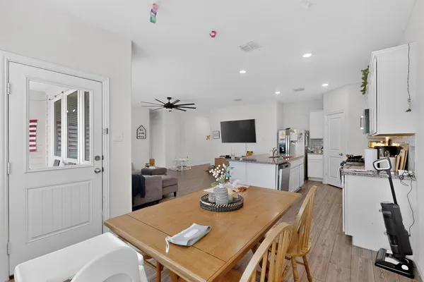 $1,975 | 423 Pepperbark Avenue, Princeton, TX 75407