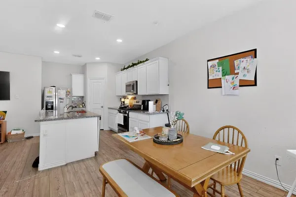 $1,975 | 423 Pepperbark Avenue, Princeton, TX 75407