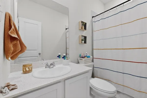 $1,975 | 423 Pepperbark Avenue, Princeton, TX 75407