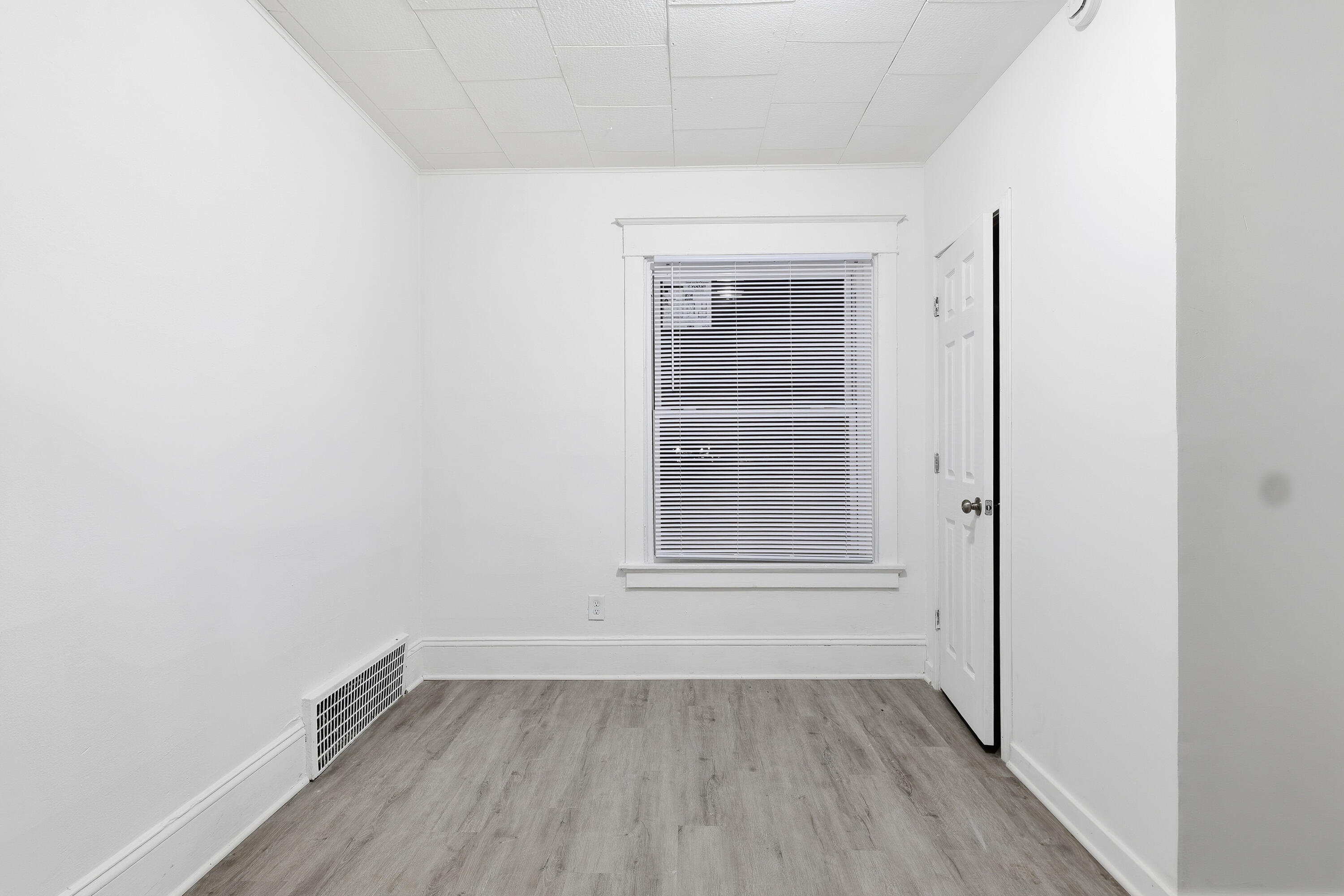 3069 North 29th Street, Unit 3069A Milwaukee, WI 53210 - Photo 18 of 27 18-print-_1577376 Alexis Treadway