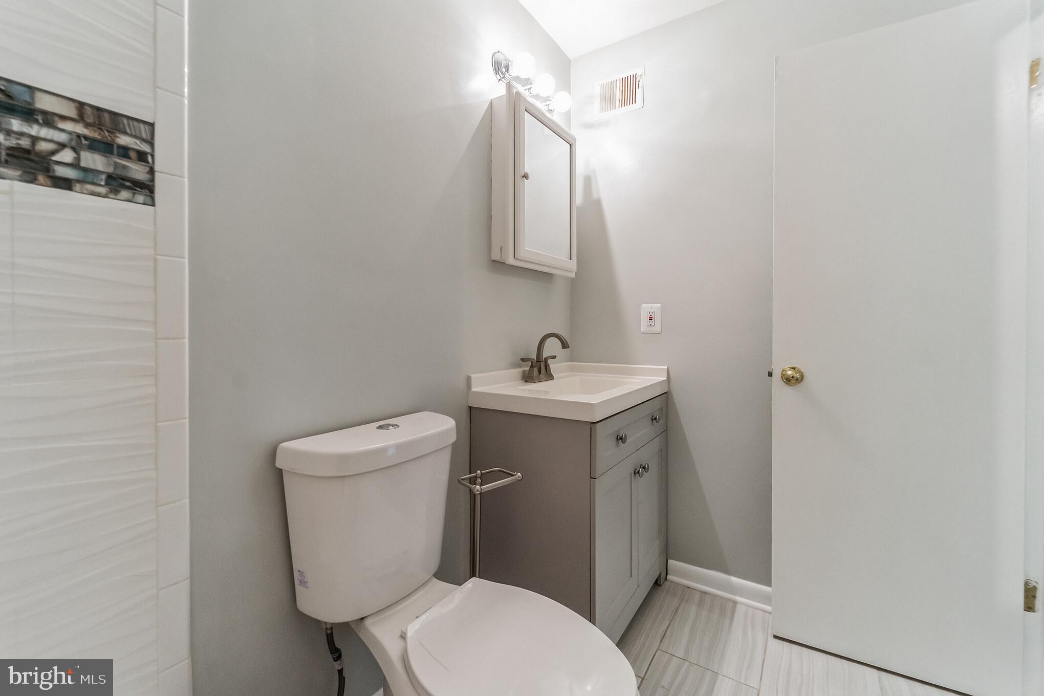 7252 Mandan Road Greenbelt, MD 20770 - Photo 12 of 27