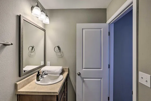 $215,000 | 1982 Greencastle Lane, Tallahassee, FL 32304
