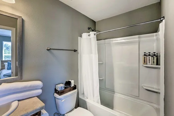 $215,000 | 1982 Greencastle Lane, Tallahassee, FL 32304
