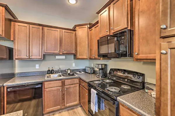 $215,000 | 1982 Greencastle Lane, Tallahassee, FL 32304