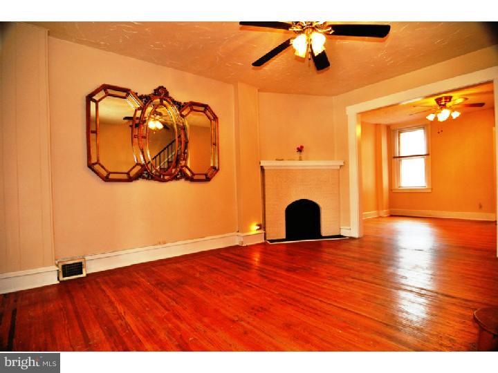 336 Huntley Road Upper Darby, PA 19082 - Photo 5 of 12