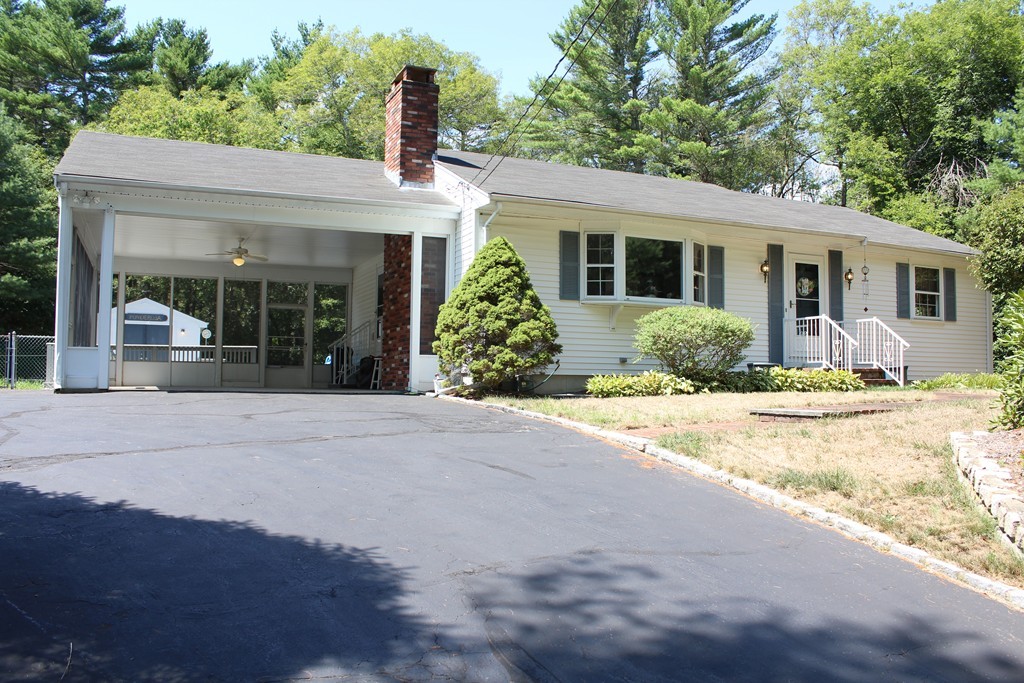91 Dr Braley Road Freetown, MA 02717 - Photo 1 of 30 Gallery Image 1