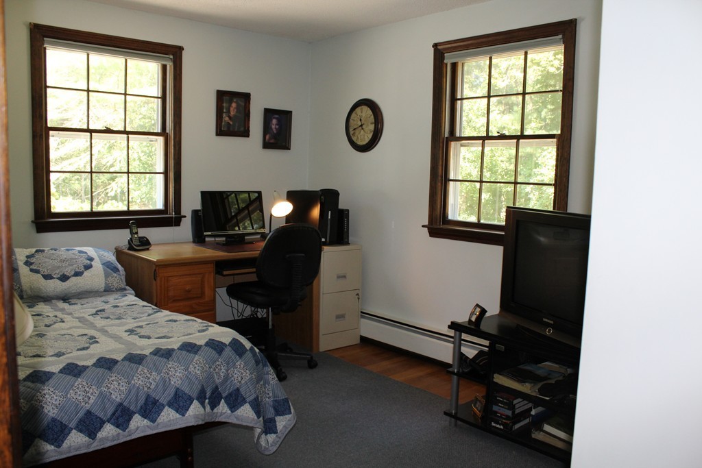 91 Dr Braley Road Freetown, MA 02717 - Photo 16 of 30 Gallery Image 16