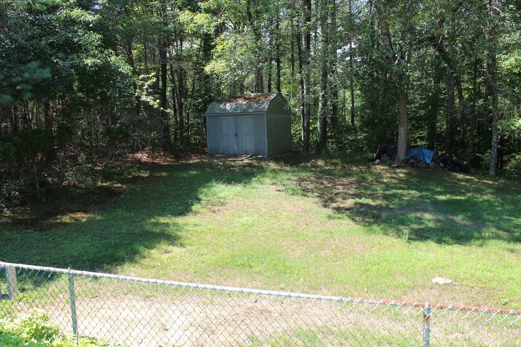 91 Dr Braley Road Freetown, MA 02717 - Photo 28 of 30 Gallery Image 28