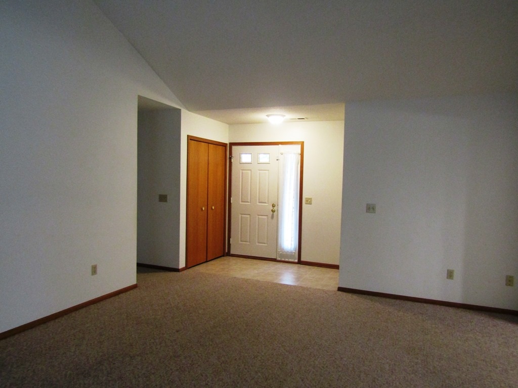 1044 Grenelefe Court Decatur, IN 46733 - Photo 14 of 24