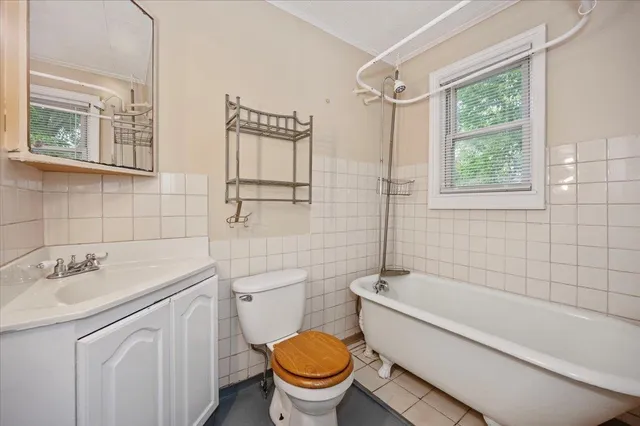 $275,000 | 1315-1317 Harrison Street, Superior, WI 54880