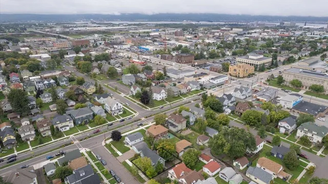 $275,000 | 1315-1317 Harrison Street, Superior, WI 54880